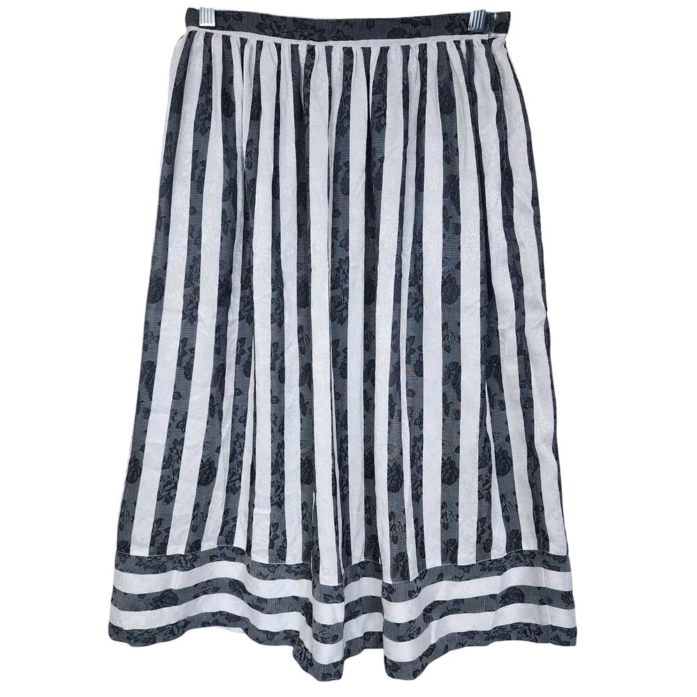 Act III Size 10 Pinstripe Floral Skirt